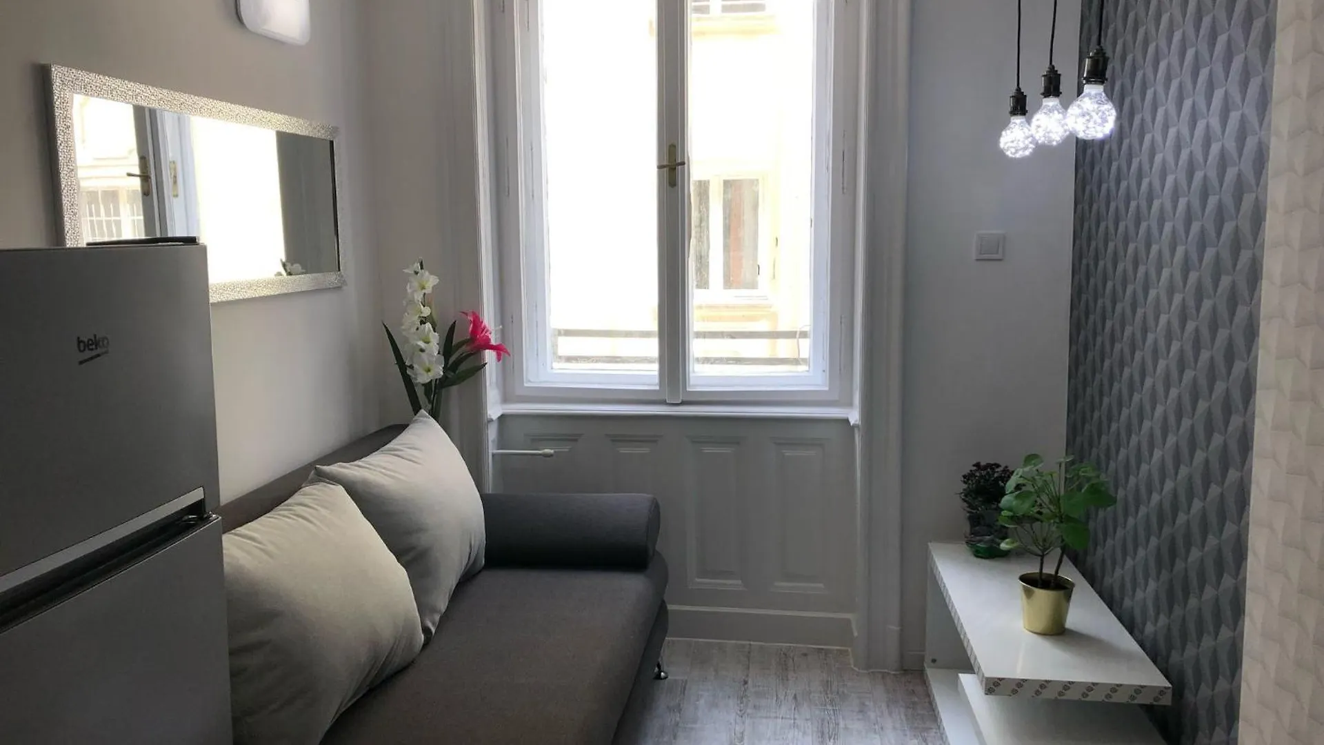 בודפשט Corvin Apartment Near Semmelweis And Heimpal